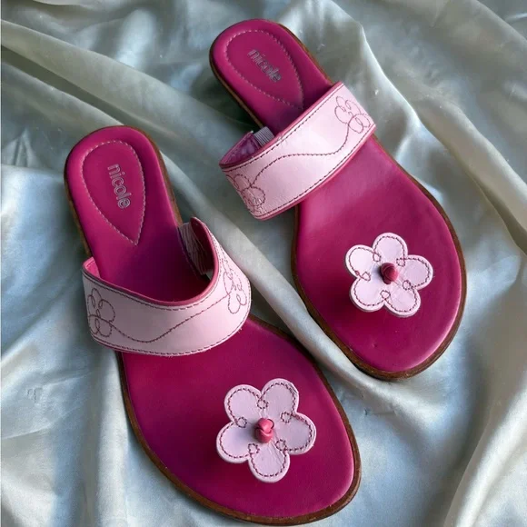 Pink Summer Sandals with Flower Details - Picture 3 of 8